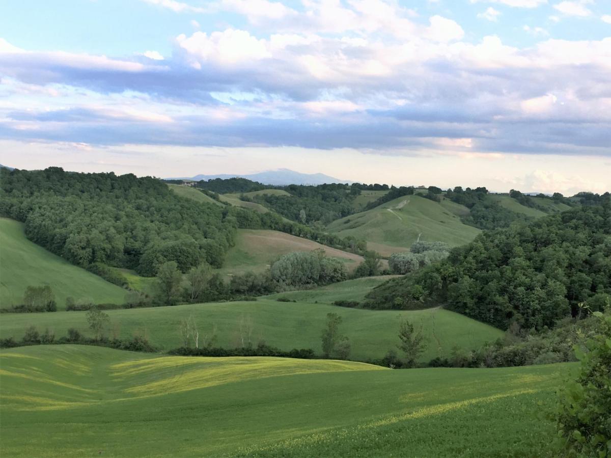 2 Cuori E 1 Yurta Glamping In Tuscany - Adults Only Asciano Exterior foto